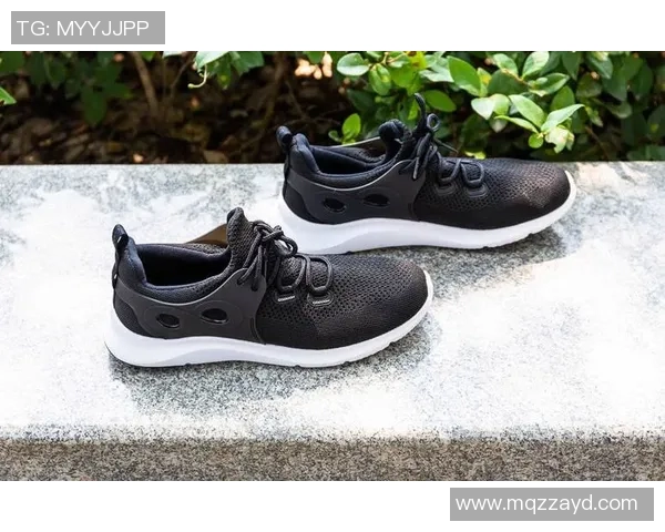 足球明星袜套品牌推荐及其特点解析让你轻松选择适合的运动装备